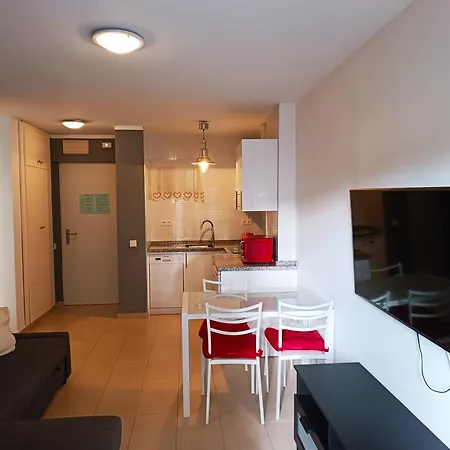 Appartement Aga - Terraza Con Vistas Al Mar Y Jardin, Piscina, Wifi, Nuevo, 1 Benalmádena